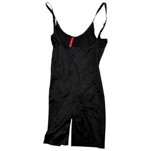 SPANX Black Underbust Shapewear Bodysuit Mid Thigh Control Adjustable Straps M